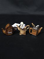Lot 349 - CARDEW 'TINY TEAPOT' COLLECTION AND OTHER TEAPOTS