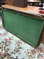 Lot 218 - A TABLETOP SNOOKER TABLE
