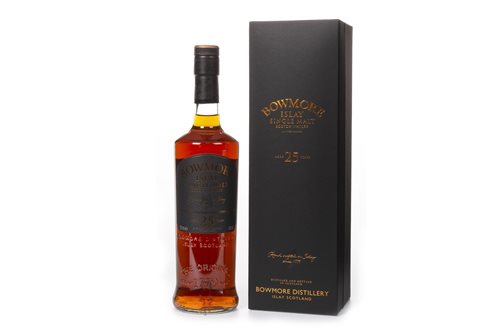 Lot 1004 - BOWMORE AGED 25 YEARS