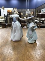 Lot 396 - A GROUP OF LLADRO FIGURES