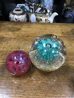 Lot 400 - A GROUP OF GLASS PAPERWEIGHTS