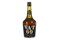Lot 22 - VAT 69 CIRCA 1940s