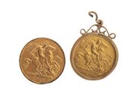Lot 555 - TWO GOLD HALF SOVEREIGNS, 1906 AND 1914