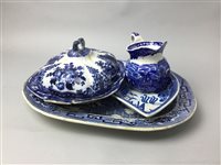 Lot 428 - A BIRKS BROTHERS & SEDDON WILLOW PATTERN ASHET ALONG WITH OTHER CERAMICS