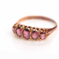 Lot 1925A - VICTORIAN STYLE GARNET FIVE STONE RING with...