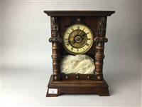 Lot 435 - A MAHOGANY MANTEL CLOCK