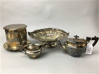 Lot 449 - A SILVER PLATED BISCUIT BARREL ALONG WITH OTHER TABLE WARE