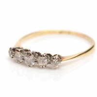 Lot 1938 - DIAMOND FIVE STONE RING the graduated...