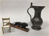 Lot 132 - A LOT OF COLLETABLES INCLUDING A PEWTER MEASURE