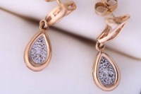 Lot 1957 - PAIR OF DIAMOND DROP EARRINGS each formed of a...