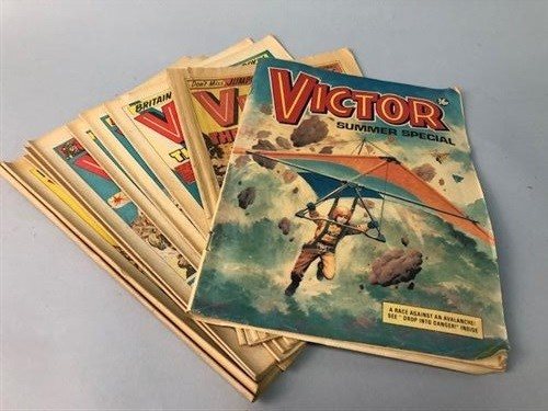 Lot 61 - A COLLECTION OF VINTAGE COMICS