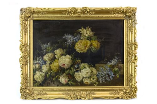 Lot 472 - AN OIL ON CANVAS DEPICTING STILL LIFE OF FLOWERS
