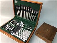 Lot 87 - A CANTEEN OF VINER'S STAINLESS STEEL CUTLERY