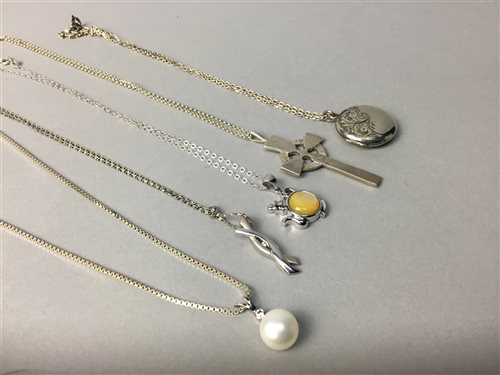 Lot 417 - A LOT OF FIVE SILVER PENDANTS AND CHAINS
