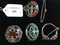 Lot 289 - IAN MACCORMICK OF IONA SILVER SHAWL PIN AND FOUR OTHER BROOCHES