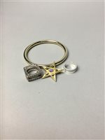 Lot 552 - A LOT OF SILVER AND COSTUME JEWELLERY