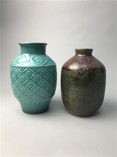 Lot 52 - A LOT OF CERAMIC VASES, JARS AND JUGS