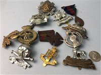 Lot 214 - A COLLECTION OF BADGES