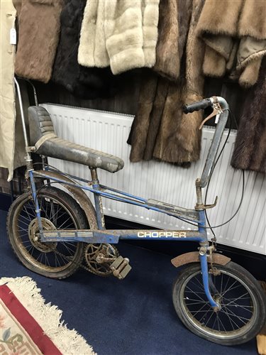 blue chopper bike