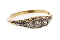 Lot 117 - A VICTORIAN STYLE BOAT RING