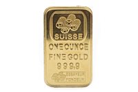 Lot 587 - A SUISSE FINE GOLD INGOT PENDANT