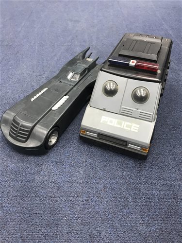 Lot 277 - A LOT OF BATMAN AND ROBOCOP VINTAGE TOYS