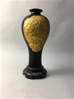 Lot 127 - A 20TH CENTURY JAPANESE LACQUERED VASE
