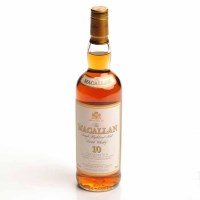 Lot 1254 - MACALLAN 10 YEARS OLD Highland Single Malt...