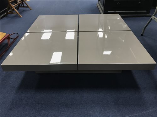 Lot 234 - A MODERN COFFEE TABLE