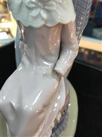 Lot 88 - TWO LLADRO FIGURES TOGETHER WITH A NAO FIGURE, TWO BESWICK HORSES AND A BESWICK DOG FIGURE