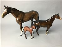 Lot 113 - A LOT OF TWO BESWICK HORSES AND A ROYAL DOULTON HORSE