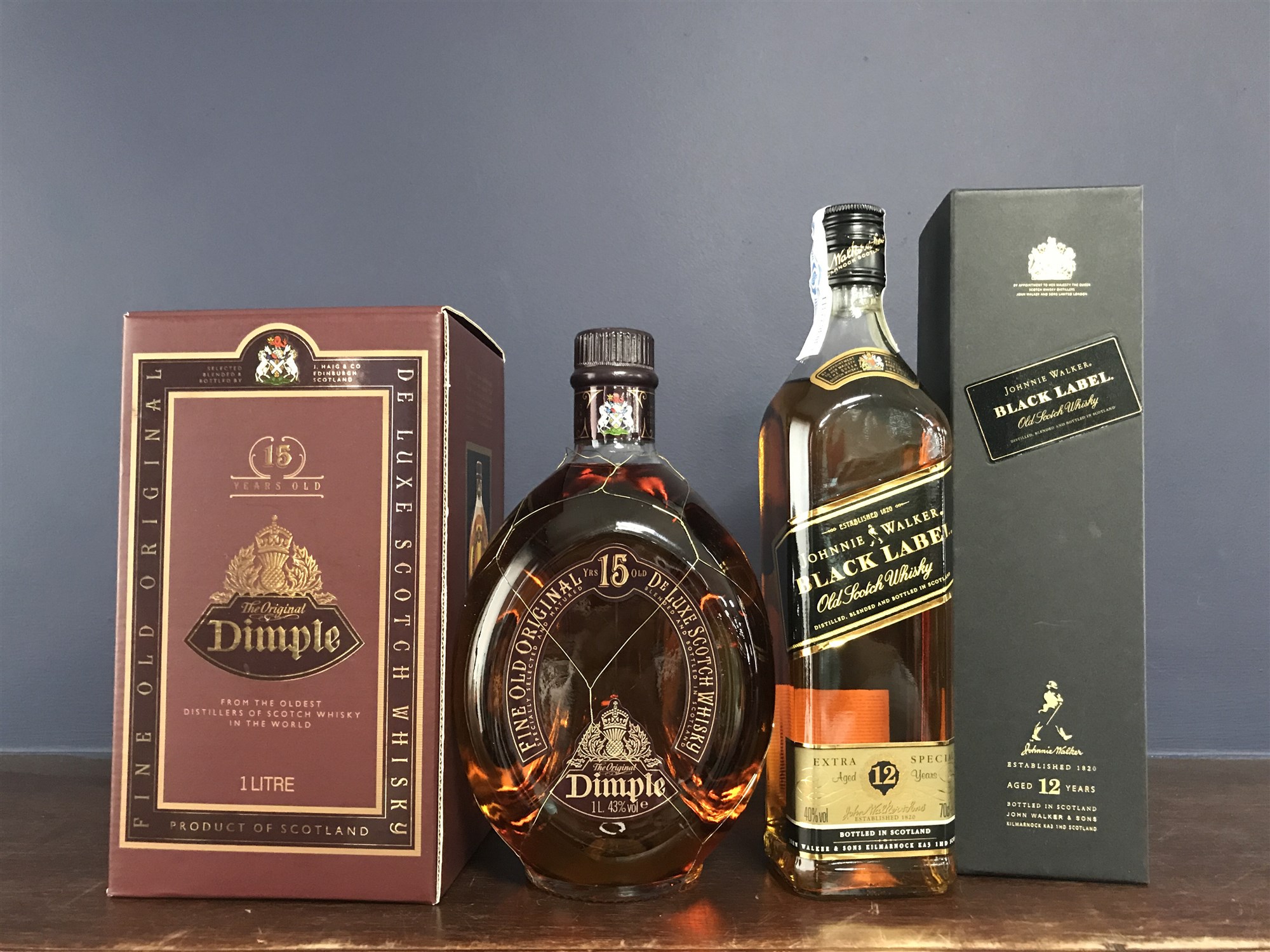 Lot 37 - JOHNNIE WALKER BLACK LABEL AGED 12 YEARS &