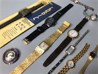 Lot 51 - A LOT OF WRIST WATCHES AND WATCH STRAPS