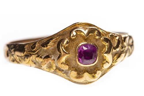 Lot 51 - A LATE VICTORIAN CREATED RUBY SET RING