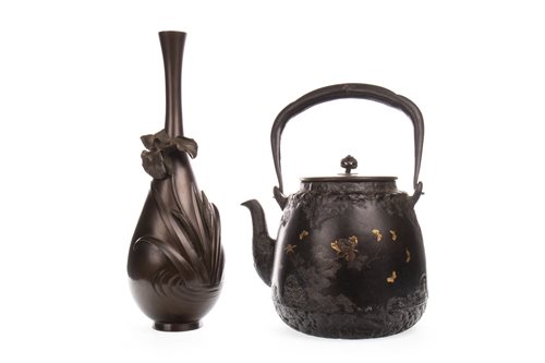Lot 1032 - A JAPANESE BRONZE VASE AND KETTLE