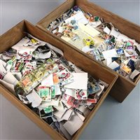 Lot 265 - A LOT OF STAMPS FROM AUSTRALIA AND NEW ZEALAND