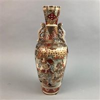 Lot 291 - A JAPANESE SATSUMA BALUSTER VASE