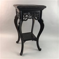 Lot 391 - A SMALL MAHOGANY STAND