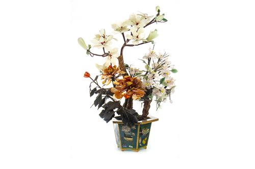 Lot 1068 - A 20TH CENTURY CHINESE HARDSTONE TREE