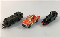 Lot 462 - A LOT OF MODEL TRAINS, TRACKS AND ACCESSORIES