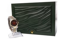 Lot 763 - A LADY'S ROLEX OYSTER PERPETUAL DATEJUST WRIST WATCH