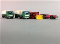Lot 176 - A COLLECTION OF VINTAGE MODEL CARS