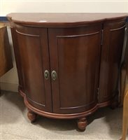 Lot 255 - A REPRODUCTION DRINKS CABINET