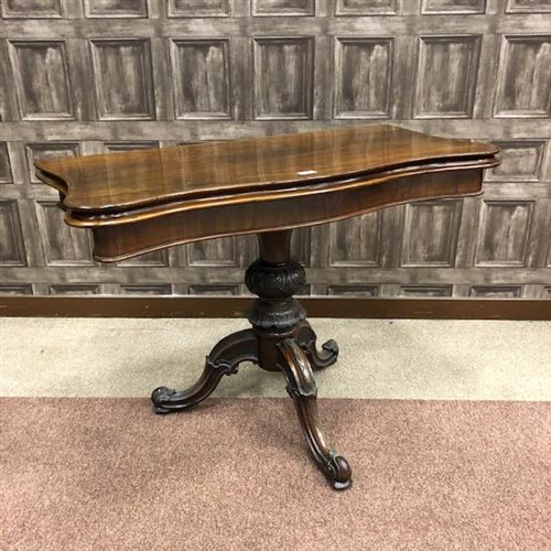 Lot 1608 - A VICTORIAN ROSEWOOD SERPENTINE CARD TABLE