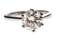 Lot 20A - AN IMPRESSIVE DIAMOND SOLITAIRE RING