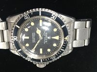 Lot 795 - A GENTLEMAN'S STAINLESS STEEL AUTOMATIC ROLEX SUBMARINER WATCH