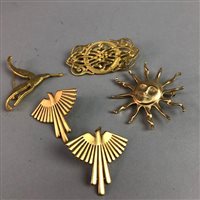 Lot 144 - A BROOCH BY ALVA AND OTHER COSTUME JEWELLERY