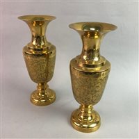 Lot 167 - A LOT OF MIXED BRASS WARE