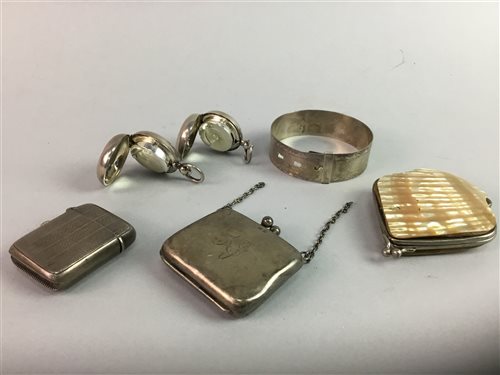 Lot 24 - A LOT OF TWO SILVER SOVEREIGN CASES WITH A SILVER VESTA CASE AND OTHER ITEMS