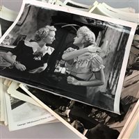 Lot 323 - A COLLECTION OF VINTAGE HOLLYWOOD FILM STAR PHOTOGRAPHS